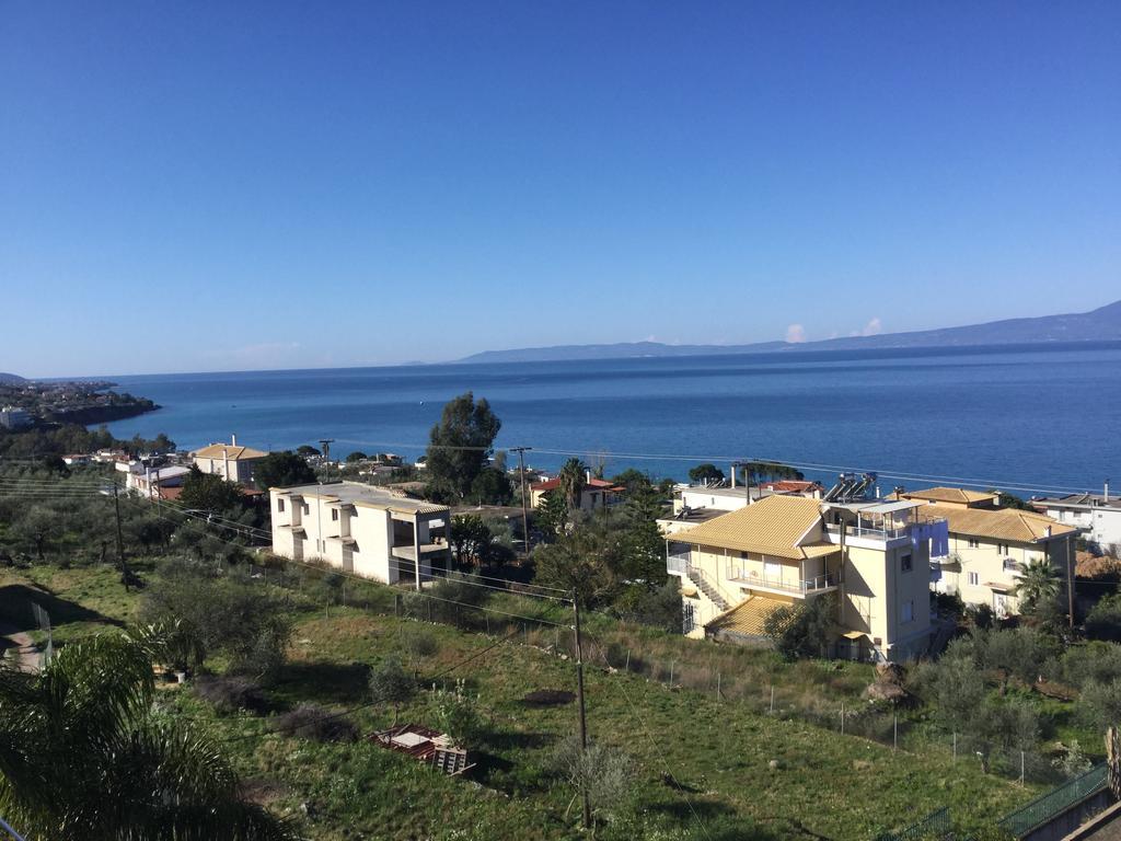 Petra Thea Apartments 2 Kalamata Extérieur photo