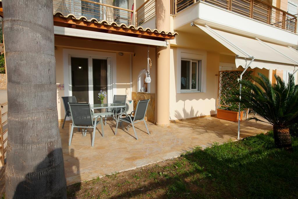 Petra Thea Apartments 2 Kalamata Extérieur photo