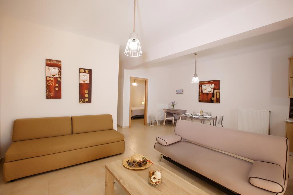 Petra Thea Apartments 2 Kalamata Extérieur photo