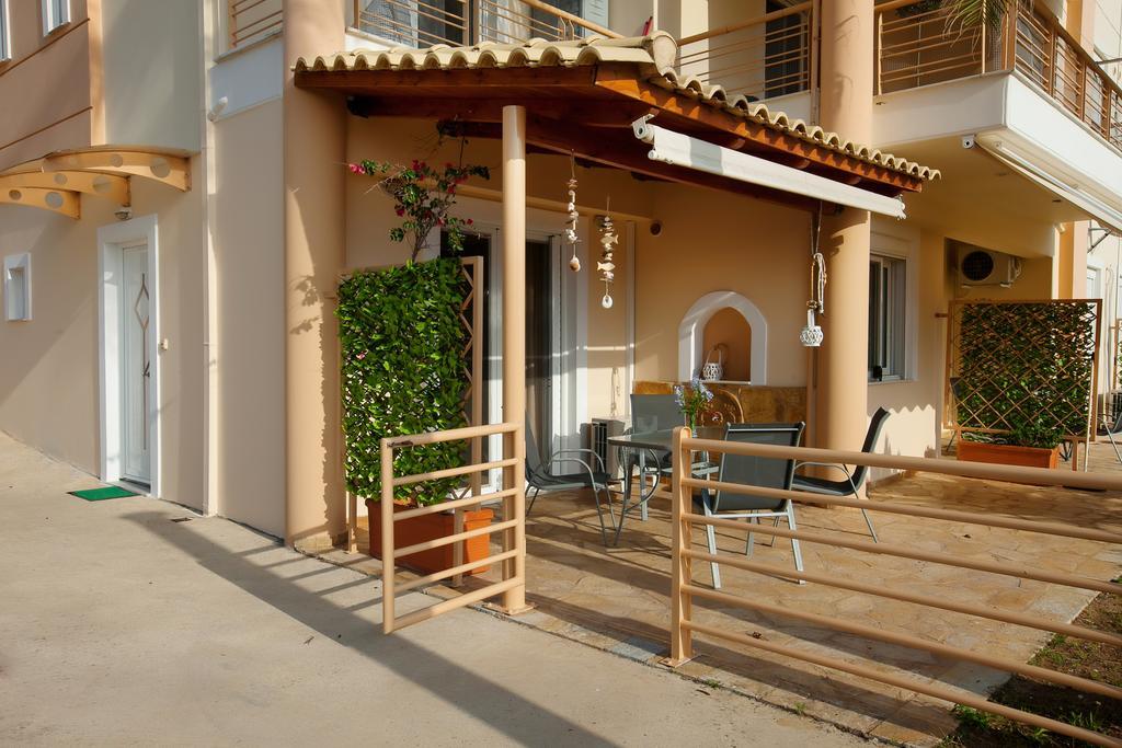 Petra Thea Apartments 2 Kalamata Extérieur photo